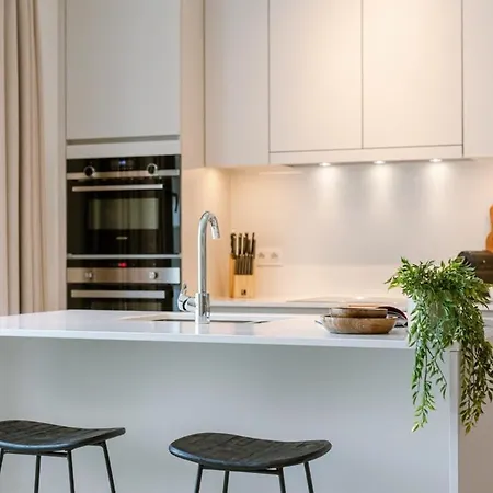 Huswell - Beautiful With Parking Close To The Sea * Ostende